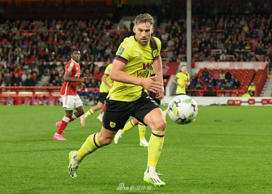 仅仅是3比 仅仅是3比